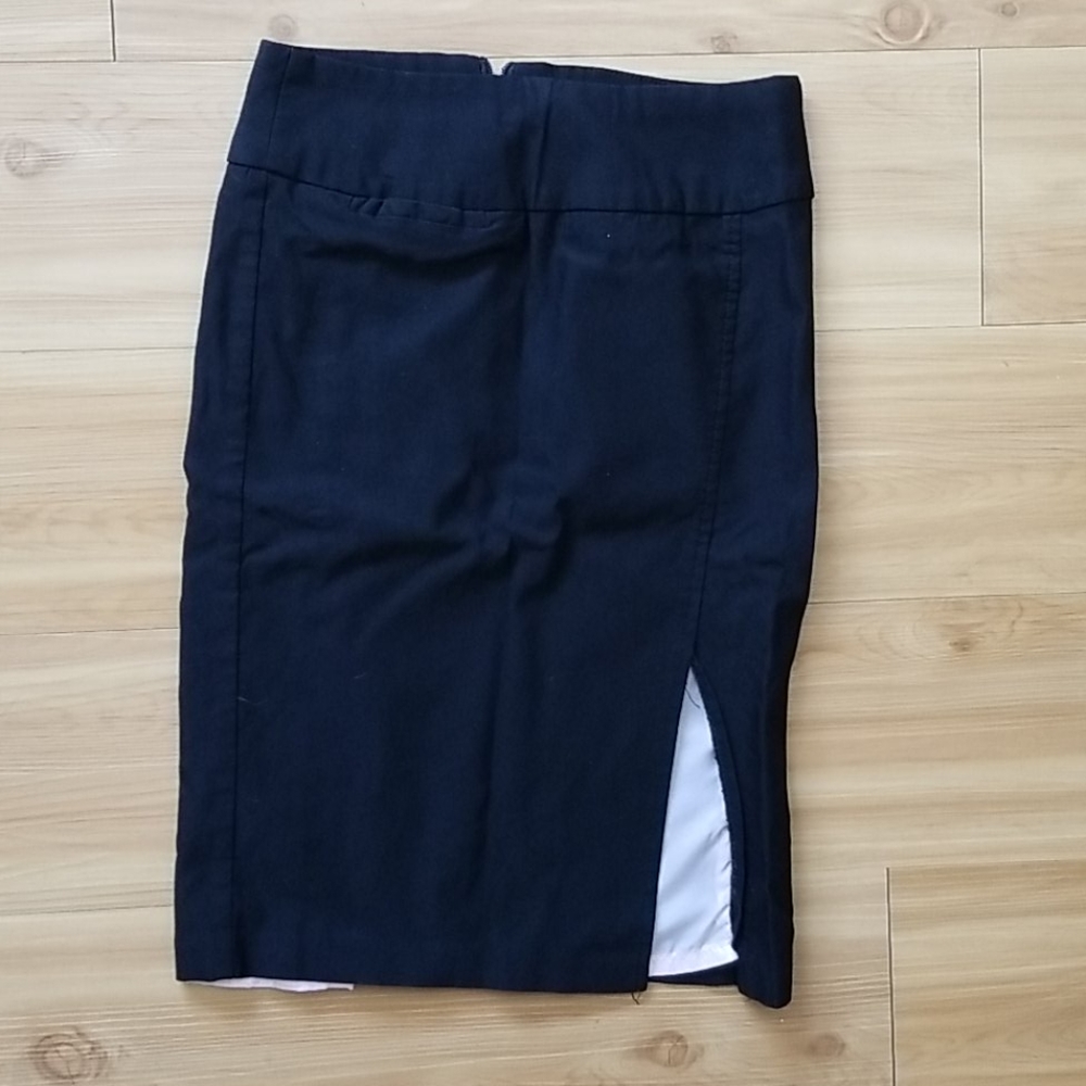 PENCIL SKIRT